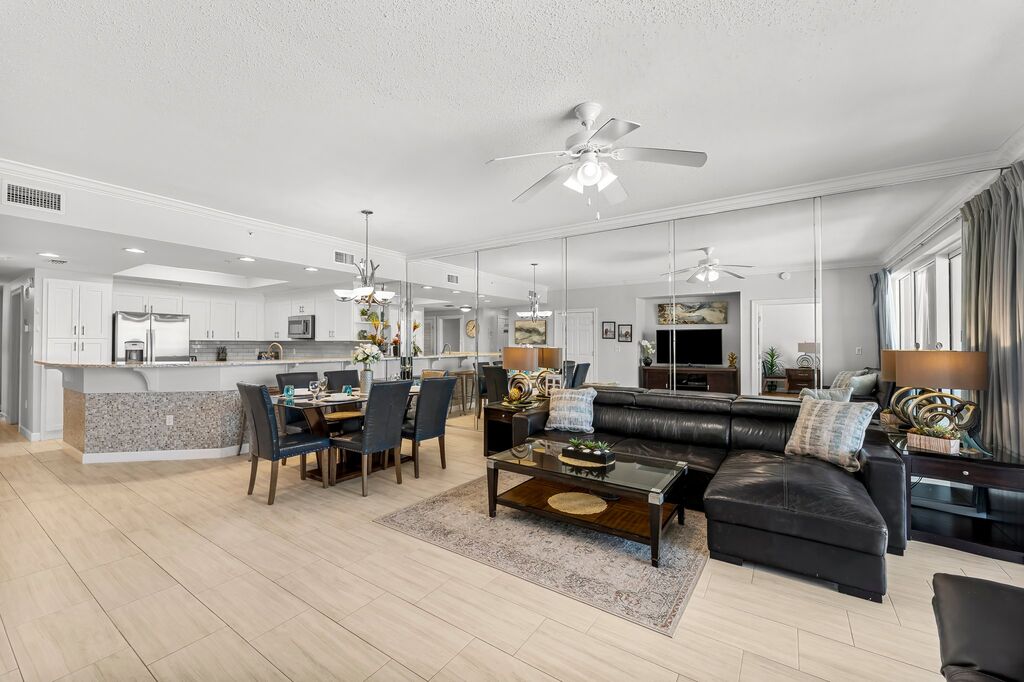 4 Condominium vacation rental located in Panama City Beach 1