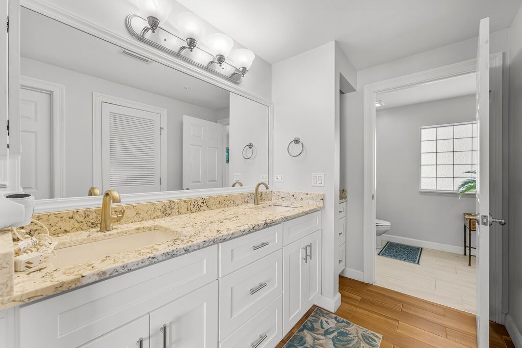 4 Condominium vacation rental located in Panama City Beach 1