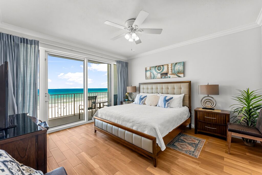 4 Condominium vacation rental located in Panama City Beach 1