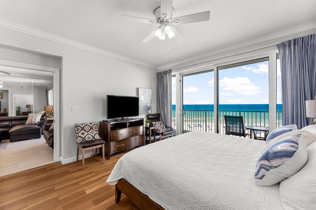 4 Condominium vacation rental located in Panama City Beach 1
