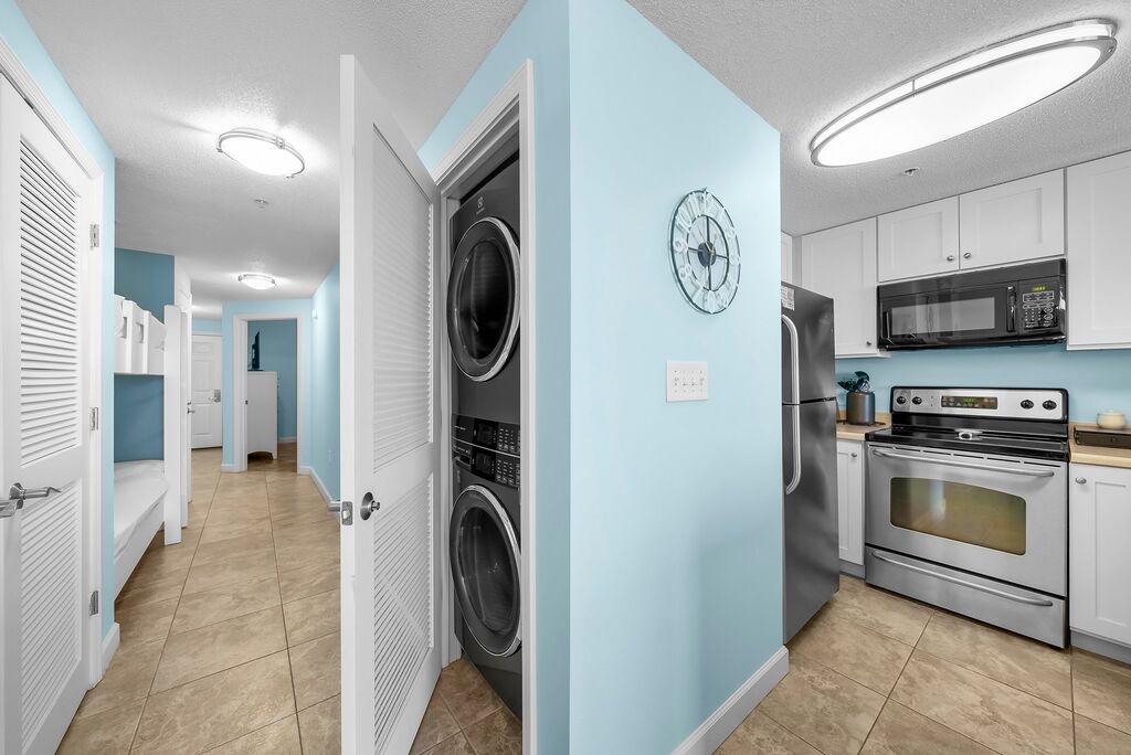 1 Condominium vacation rental located in Panama City Beach 1