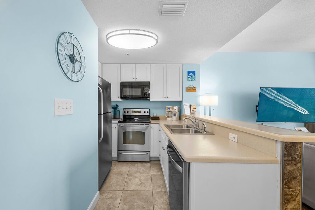 1 Condominium vacation rental located in Panama City Beach 1
