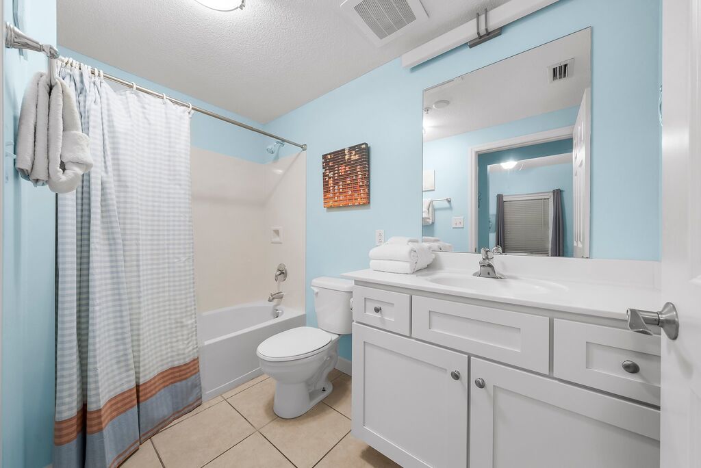 1 Condominium vacation rental located in Panama City Beach 1