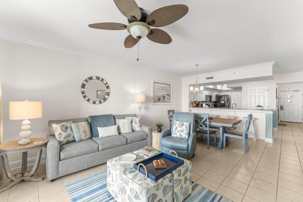 2 Condominium vacation rental located in Panama City Beach 1