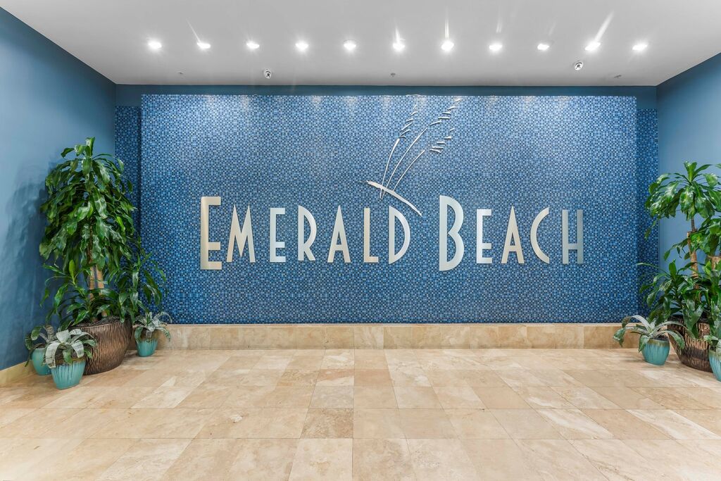 2 Condominium vacation rental located in Panama City Beach 1