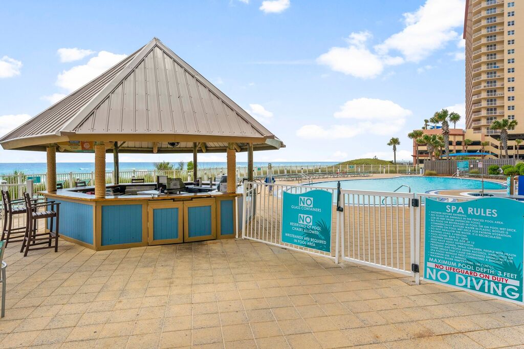 2 Condominium vacation rental located in Panama City Beach 1