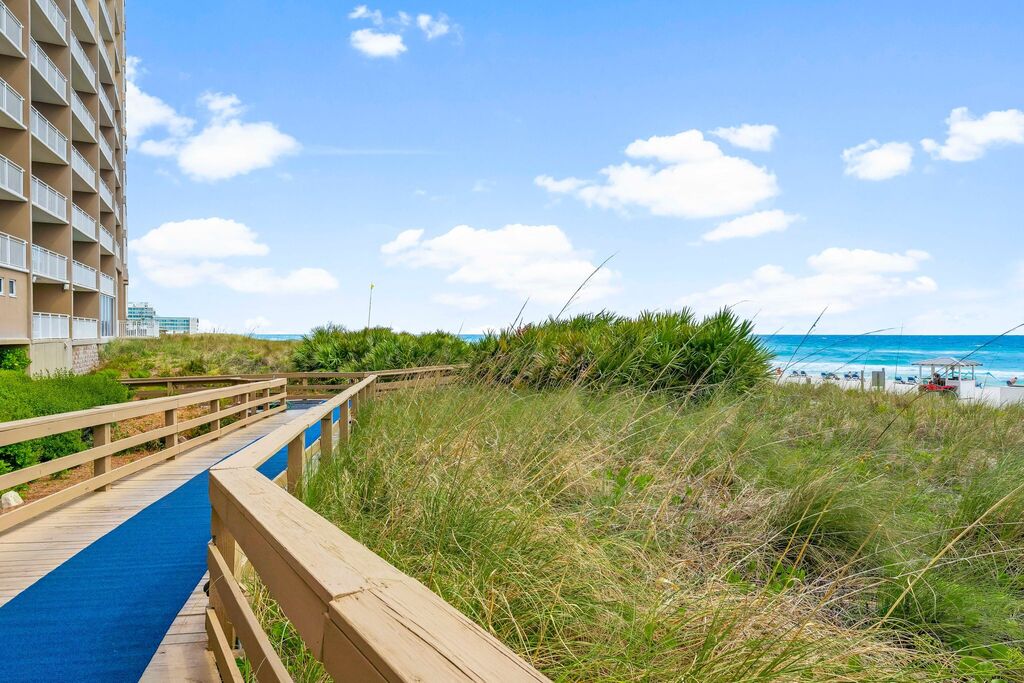 2 Condominium vacation rental located in Panama City Beach 1
