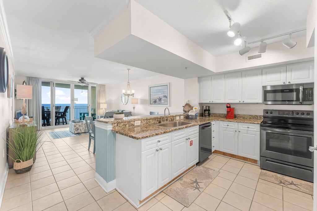 2 Condominium vacation rental located in Panama City Beach 1