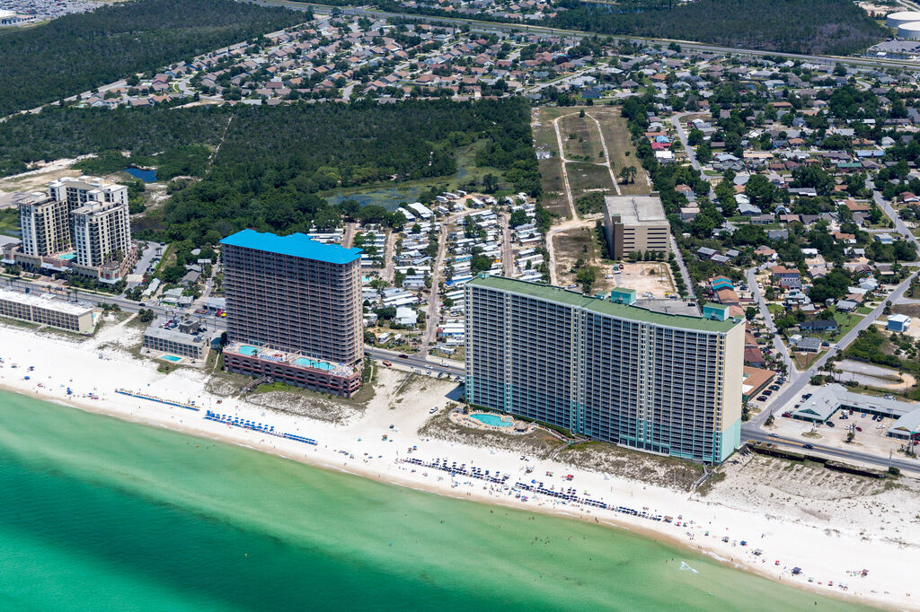 3 Condominium vacation rental located in Panama City Beach 1