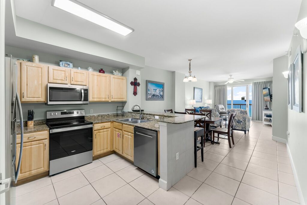 3 Condominium vacation rental located in Panama City Beach 1