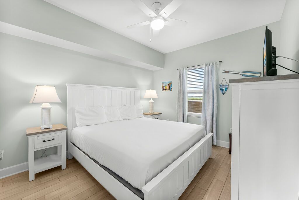 3 Condominium vacation rental located in Panama City Beach 1