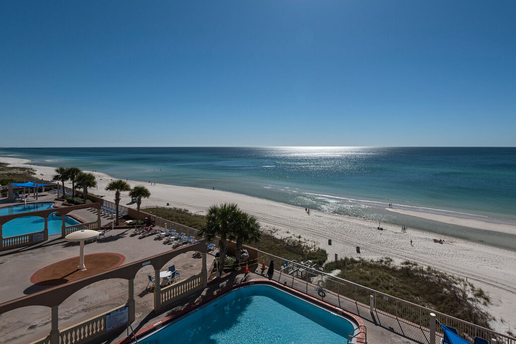 3 Condominium vacation rental located in Panama City Beach 1