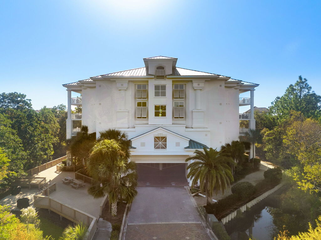 3 Condominium vacation rental located in 30A 1
