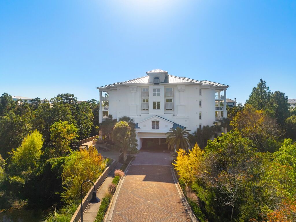 3 Condominium vacation rental located in 30A 1