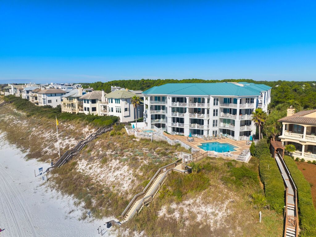 3 Condominium vacation rental located in 30A 1