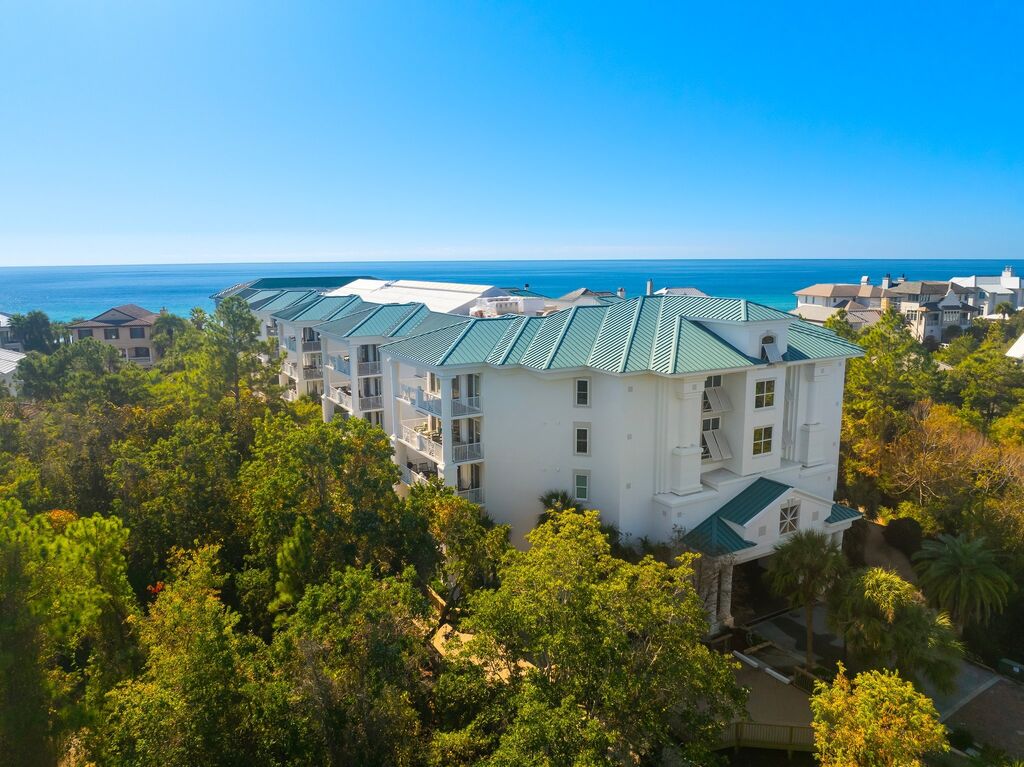 3 Condominium vacation rental located in 30A 1