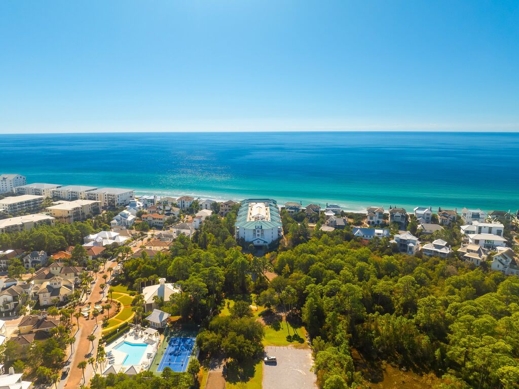 3 Condominium vacation rental located in 30A 1