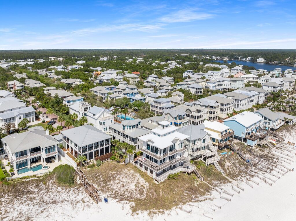 5 House vacation rental located in 30A 1