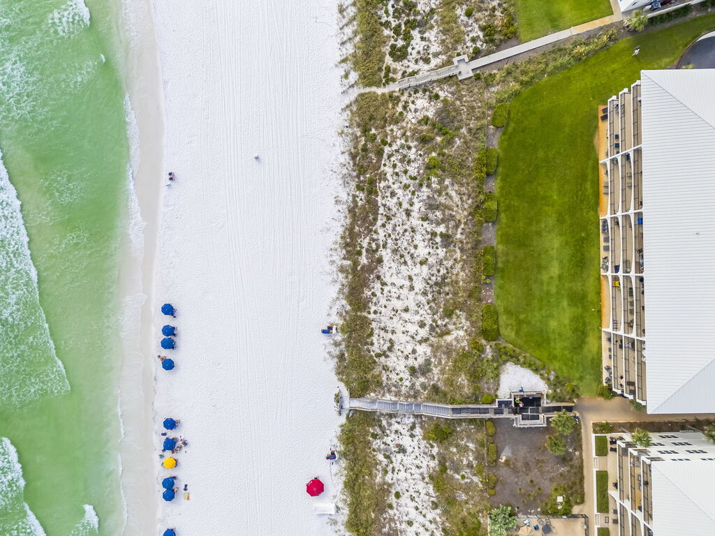 4 Condominium vacation rental located in 30A 1