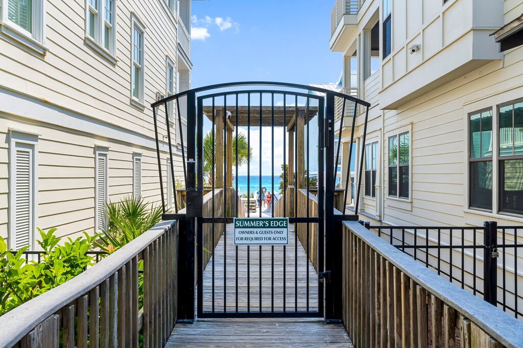 4 House vacation rental located in 30A 1