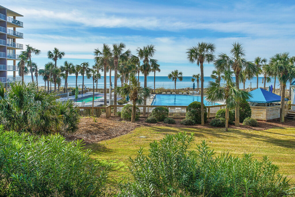 2 Condominium vacation rental located in Panama City Beach 1