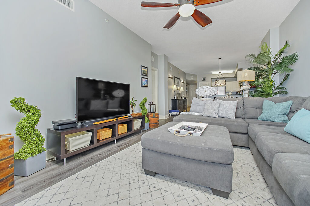 3 Condominium vacation rental located in Panama City Beach 1