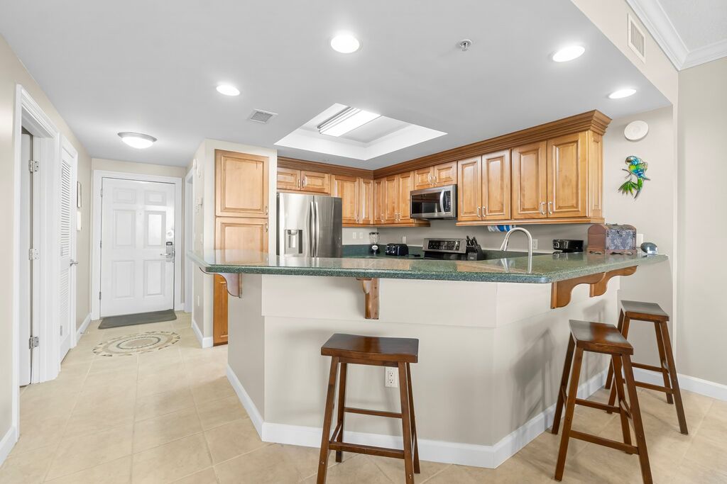 2 Condominium vacation rental located in Panama City Beach 1