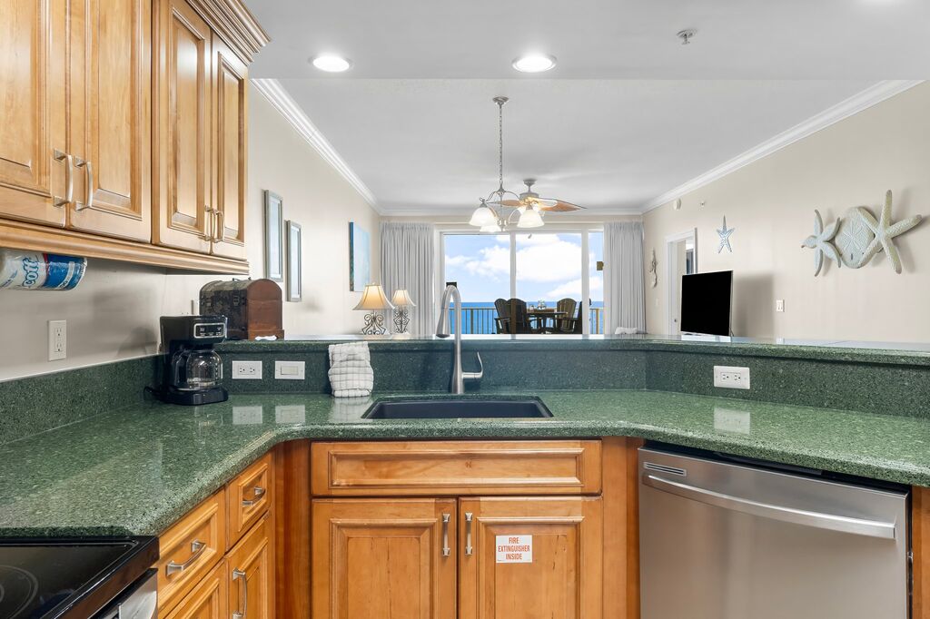 2 Condominium vacation rental located in Panama City Beach 1