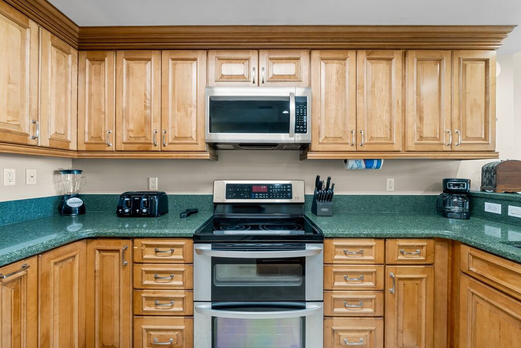 2 Condominium vacation rental located in Panama City Beach 1
