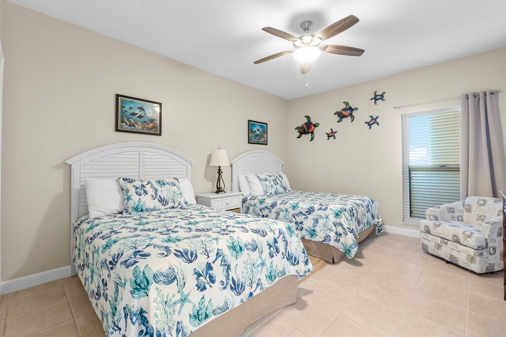 2 Condominium vacation rental located in Panama City Beach 1