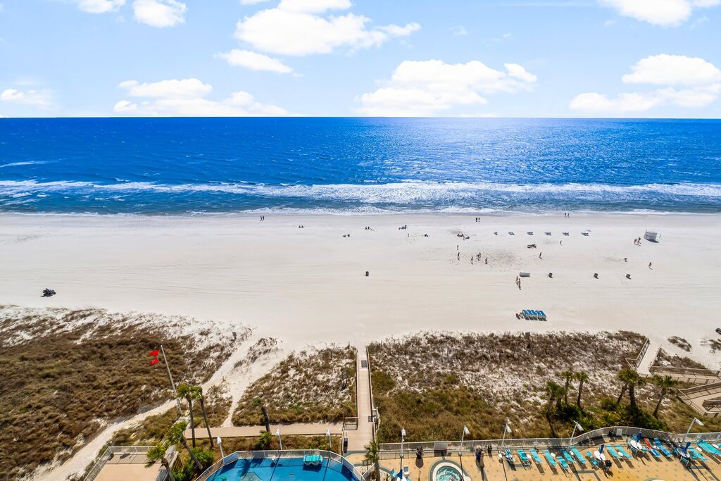 2 Condominium vacation rental located in Panama City Beach 1