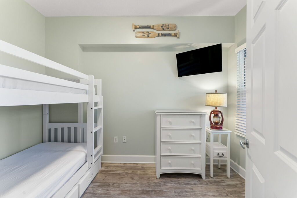 3 Condominium vacation rental located in Panama City Beach 1