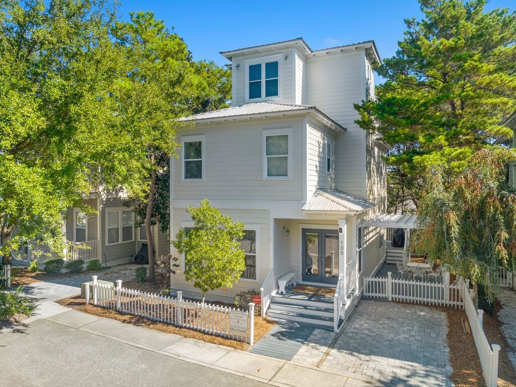 3 House vacation rental located in 30A 1