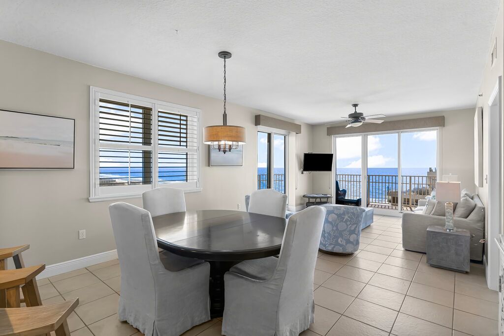 3 Condominium vacation rental located in Destin 1