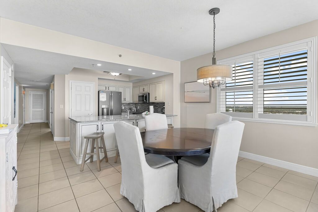 3 Condominium vacation rental located in Destin 1