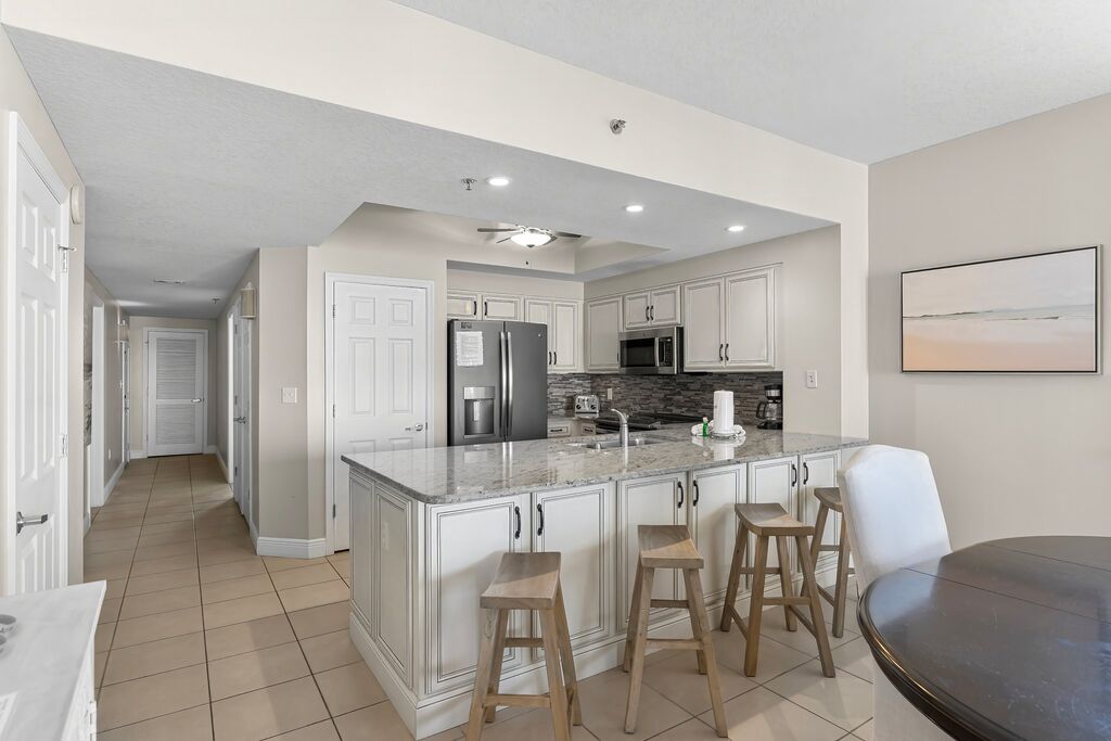 3 Condominium vacation rental located in Destin 1