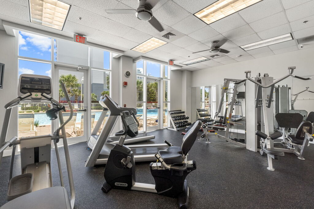 3 Condominium vacation rental located in Destin 1