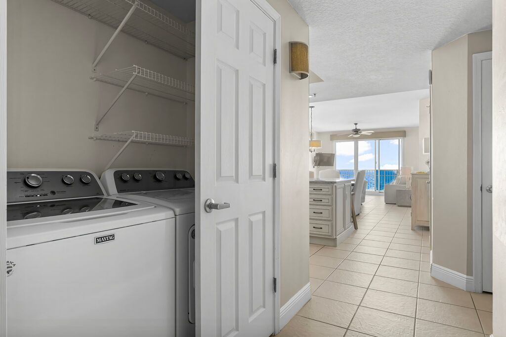 3 Condominium vacation rental located in Destin 1