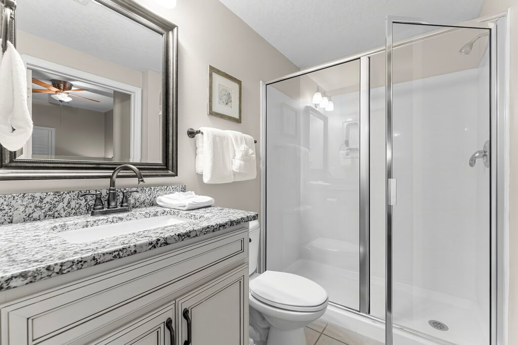 3 Condominium vacation rental located in Destin 1