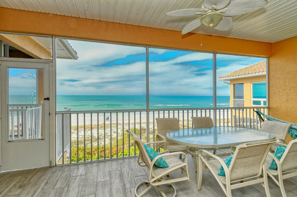 3 Condominium vacation rental located in Anna Maria Island 1