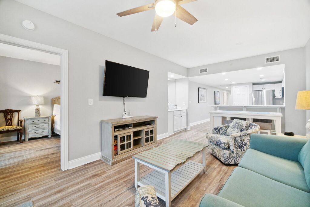 3 Condominium vacation rental located in Panama City Beach 1