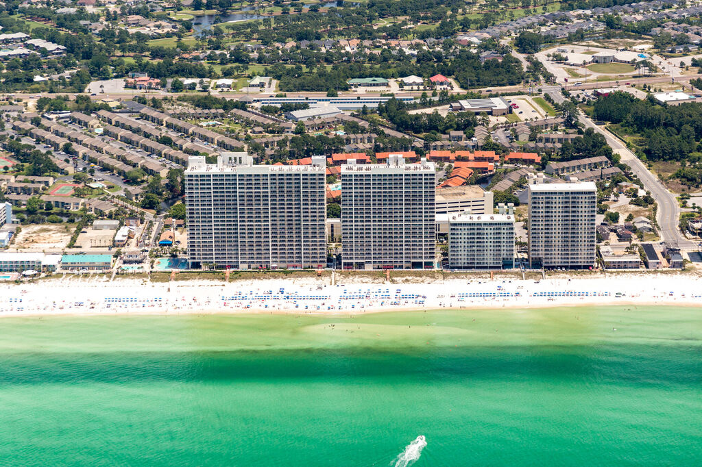 3 Condominium vacation rental located in Panama City Beach 1