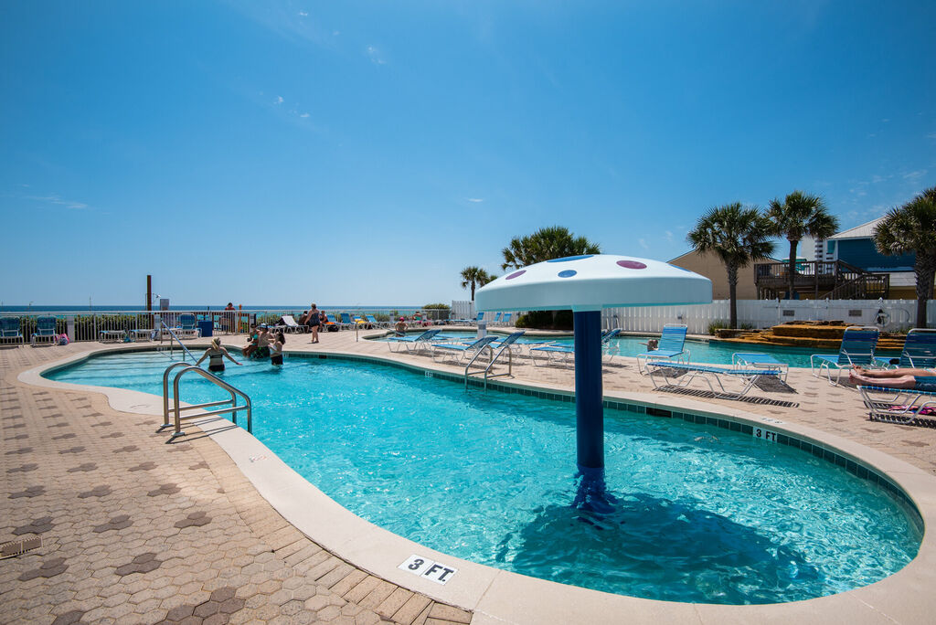 3 Condominium vacation rental located in Panama City Beach 1