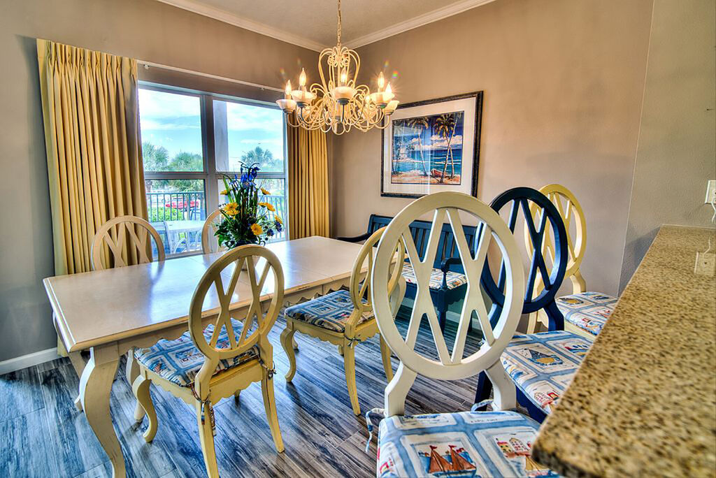 3 Condominium vacation rental located in Destin 1