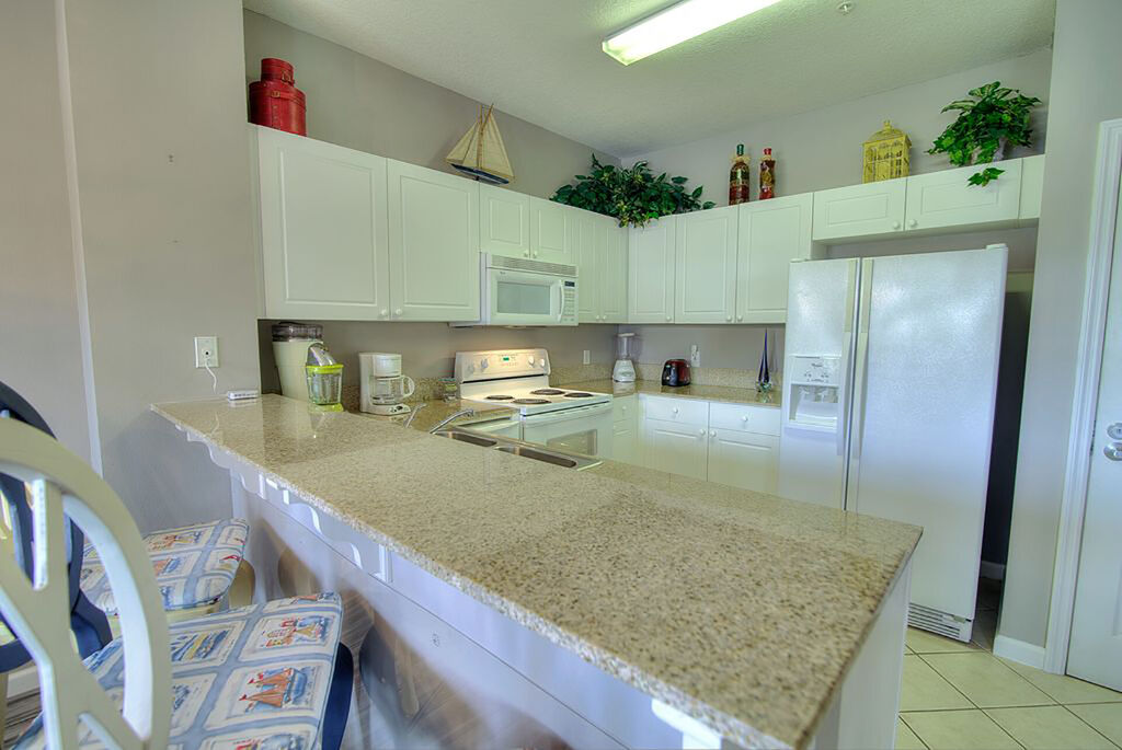 3 Condominium vacation rental located in Destin 1