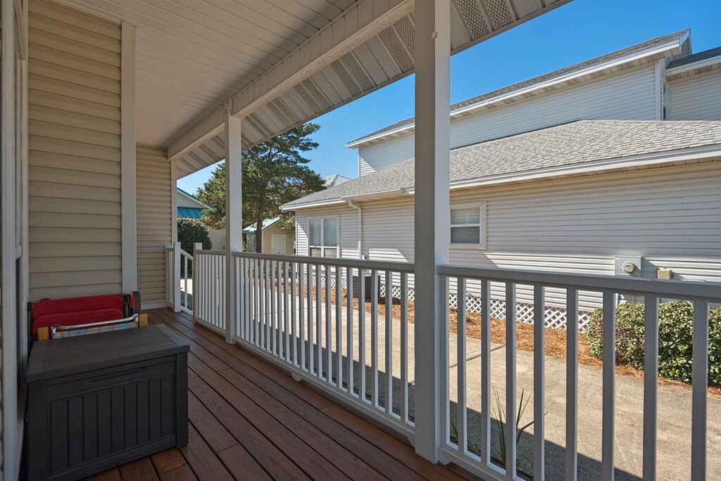 4 House vacation rental located in Destin 1