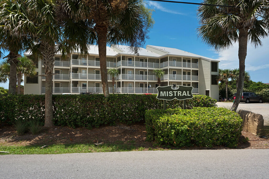 2 Condominium vacation rental located in 30A 1