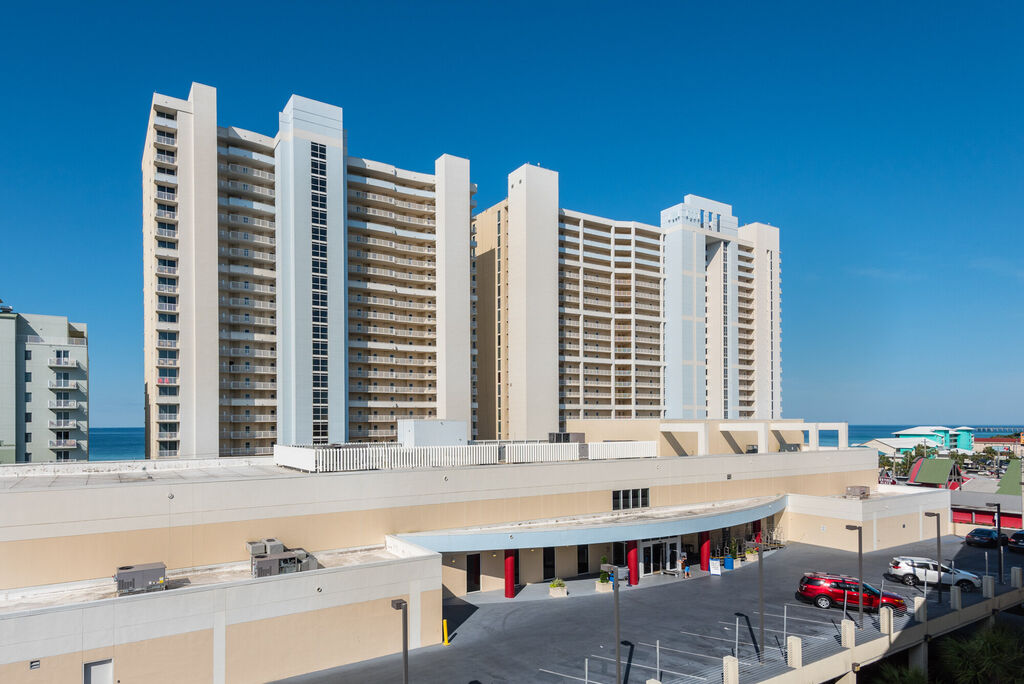 3 Condominium vacation rental located in Panama City Beach 1