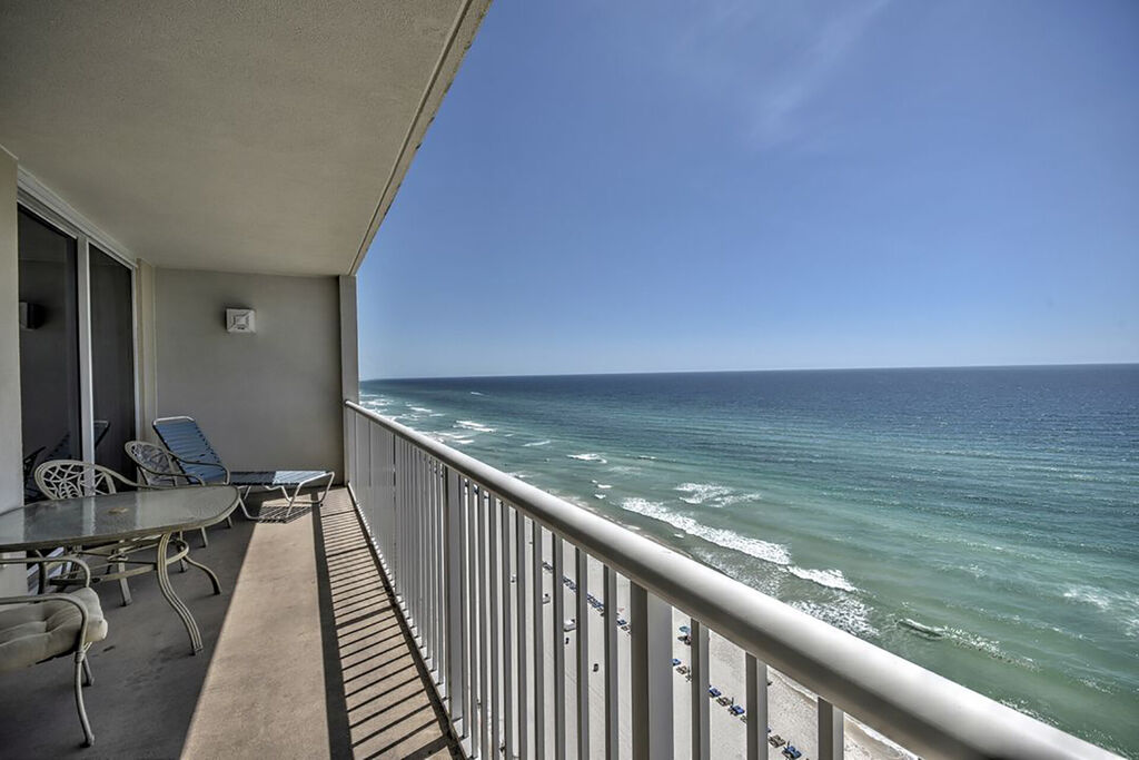 2 Condominium vacation rental located in Panama City Beach 1