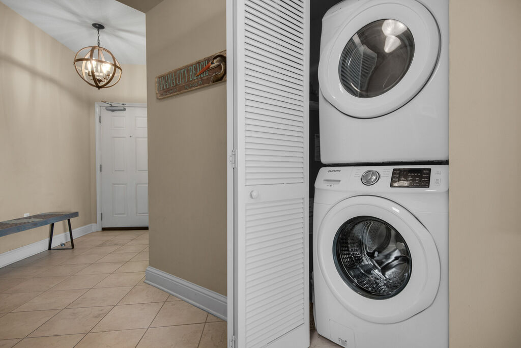 2 Condominium vacation rental located in Panama City Beach 1